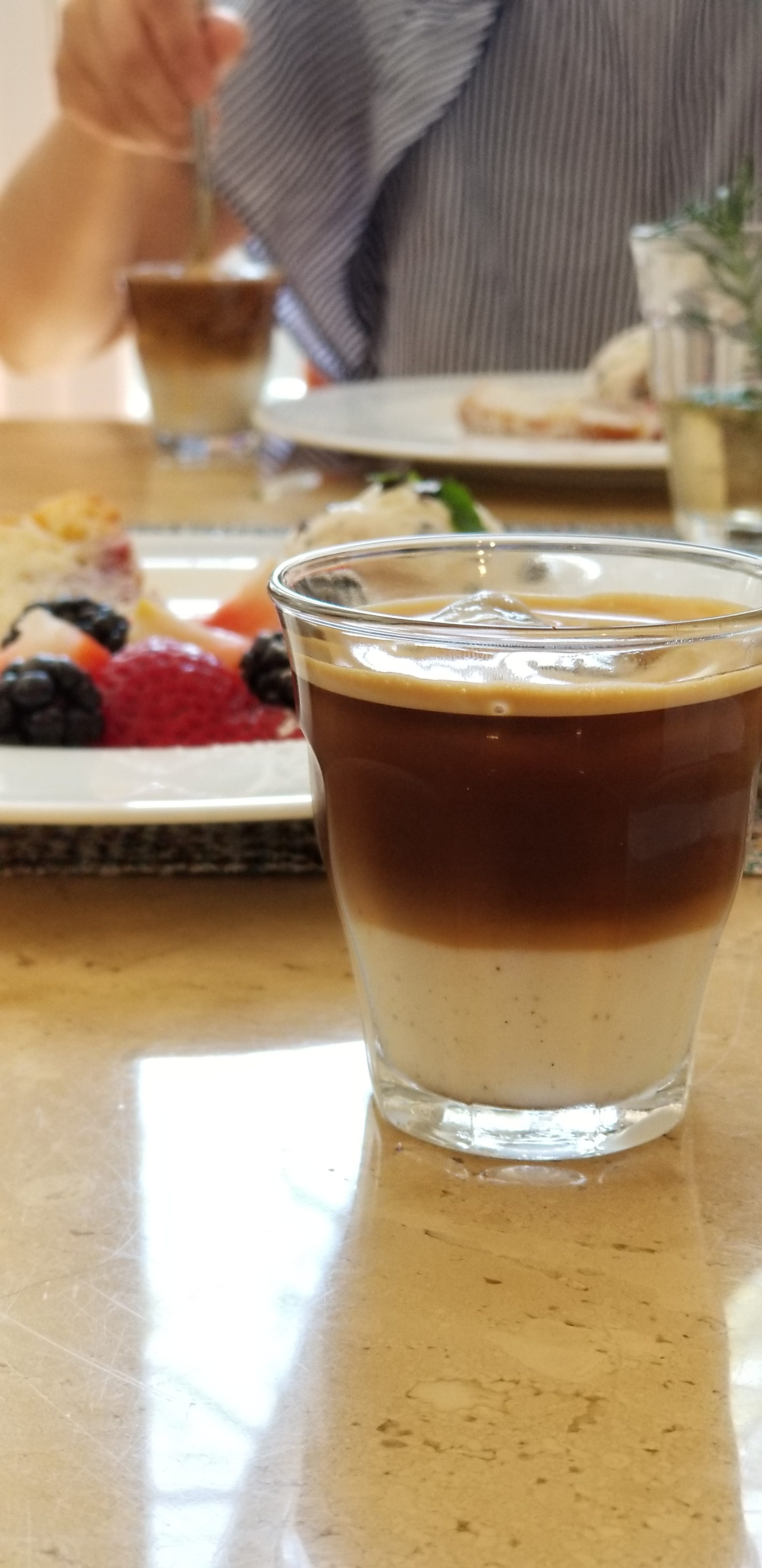 Iced machiatto